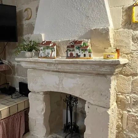 Casa Con Wi-fi Nel Centro Storico A Due Passi Dalla Apartament