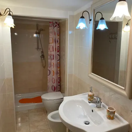 Apartament Casa Con Wi-fi Nel Centro Storico A Due Passi Dalla Vieste